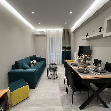 Luxury Apartment Near Acropolis Athena Bagian luar foto
